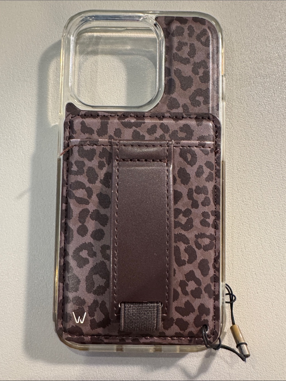 Leopard Print Walli iPhone 15 Pro Magnetic Case